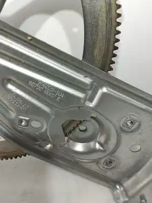 Pezzo di ricambio per auto di seconda mano alzacristalli anteriore destro per renault scenic iii expression riferimenti oem iam 966025-104