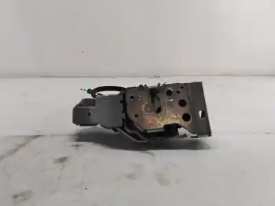 Second-hand car spare part left front door lock for lancia ypsilon (402) silver oem iam references 51926049  