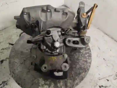 Pezzo di ricambio per auto di seconda mano riduttore per opel corsa e 120 aniversario 90 cv / 66 kw riferimenti oem iam 55565117  