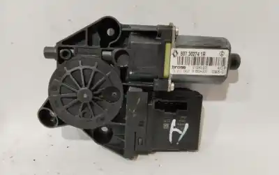 Peça sobressalente para automóvel em segunda mão motor elevador vidro dianteiro direito por renault scenic iii limited referências oem iam 807302741r
