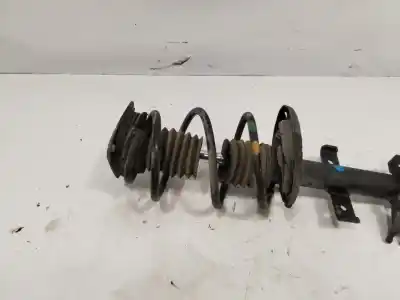 Pezzo di ricambio per auto di seconda mano ammortizzatore anteriore sinistro per renault captur life riferimenti oem iam 543021361r  