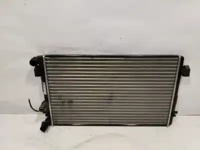 Автозапчастина б/у водяний радіатор для seat leon (1m1) 1.9 tdi посилання на oem iam 652011