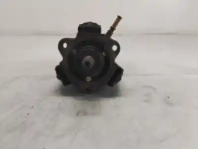 Pezzo di ricambio per auto di seconda mano pompa diniezione per renault laguna ii (bg0) authentique 120 cv / 88 kw riferimenti oem iam 7700111010  