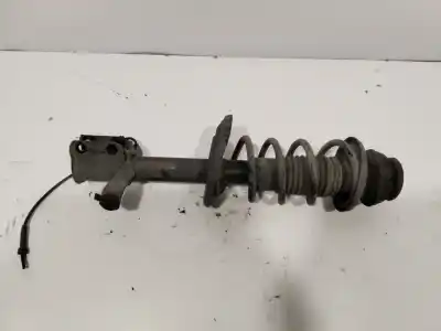 Автозапчастина б/у передній правий амортизатор для dacia lodgy laureate посилання на oem iam 543023390r  