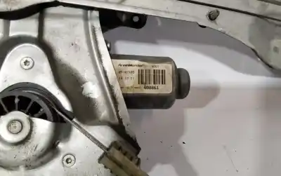 Second-hand car spare part passenger side right window regulator for renault clio iii confort dynamique oem iam references 400861  