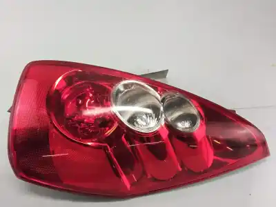 Автозапчастина б/у правий ліхтар для mazda 5 (cr19) 2.0 cd (cr19) посилання на oem iam 08-216-1970r-r