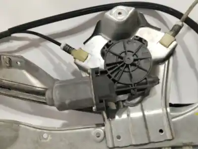 Pezzo di ricambio per auto di seconda mano alzacristalli anteriore sinistro per renault clio iii dynamique riferimenti oem iam 8200291145  