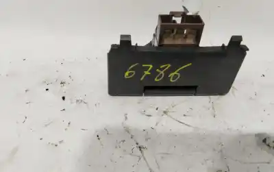 Second-hand car spare part hazard warning lights for renault koleos expression oem iam references 06016  252905023r