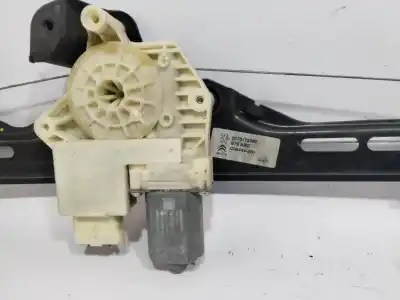 Piesă de schimb auto la mâna a doua MECANISM ACTIONARE GEAM SPATE DREAPTA pentru CITROEN C4 GRAND PICASSO  Referințe OEM IAM 9676172380  