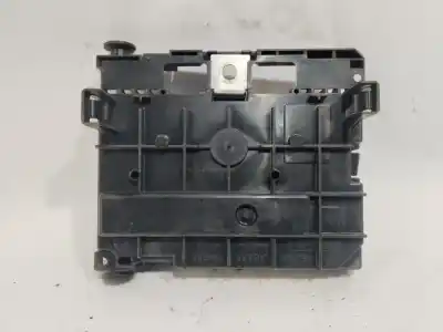 Second-hand car spare part fuse box unit for peugeot 307 break/sw (s2) sw pack 136 cv / 100 kw oem iam references 9661707980  
