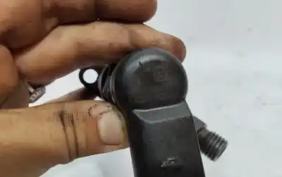 İkinci el araba yedek parçası ENJEKTÖR için PEUGEOT 407  OEM IAM referansları 9657144580  