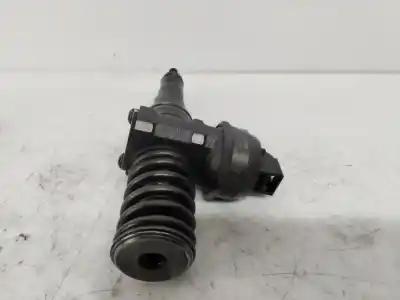 Second-hand car spare part injector for audi a3 (8p) 1.9 tdi ambiente oem iam references 0414720215  