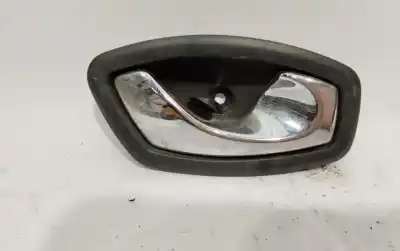Peça sobressalente para automóvel em segunda mão Puxador Interior Traseiro Direito por RENAULT CAPTUR Adventure Referências OEM IAM 806700005R  