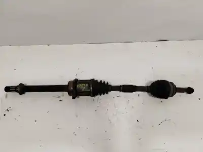 Second-hand car spare part front right transmission for toyota corolla (e12) 2.0 d-4d linea luna berlina oem iam references   