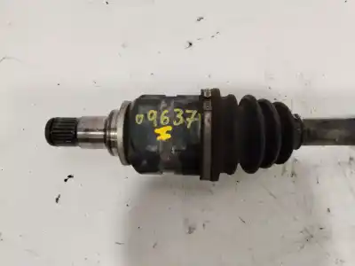 Second-hand car spare part front left transmission for toyota corolla (e12) 2.0 d-4d linea luna berlina oem iam references   