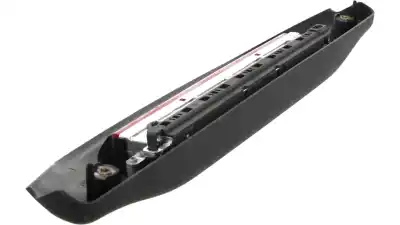 Peça sobressalente para automóvel em segunda mão farolim de travão central por ford ka (ccu) ford ka referências oem iam 735447721  