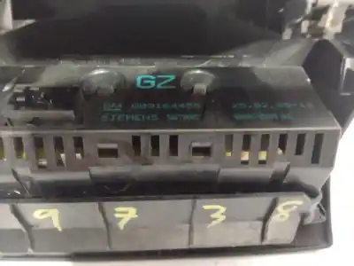 Second-hand car spare part multifunction display for opel vivaro combi 2.7t corto oem iam references 009164455  