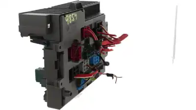 Pezzo di ricambio per auto di seconda mano scatola relè/fusibili per bmw serie 1 berlina (e81/e87) 118d riferimenti oem iam 9119446  