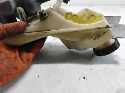 Peça sobressalente para automóvel em segunda mão bomba de travões por toyota corolla (e12) 1.6 16v referências oem iam 744712513  