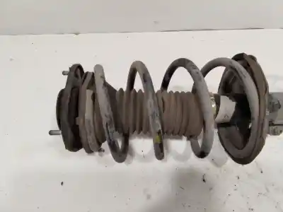 Peça sobressalente para automóvel em segunda mão Amortecedor Dianteiro Direito por TOYOTA COROLLA (E12) 2.0 D-4D Linea Luna Berlina Referências OEM IAM   