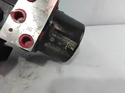 Peça sobressalente para automóvel em segunda mão Abs por SEAT LEON (1P1) 2.0 TDI 16V Referências OEM IAM 1C0907379H  