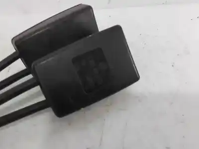 Peça sobressalente para automóvel em segunda mão CHICOTE / ENCAIXE CINTO SEGURANÇA TRASEIRO CENTRAL por SEAT LEON (1M1)  Referências OEM IAM 1C0857488A   Peça sobressalente para automóvel em segunda mão CHICOTE / ENCAIXE CINTO SEGURANÇA TRASEIRO CENTRAL por SEAT LEON (1M1)  Referências OEM IAM 1C0857488A