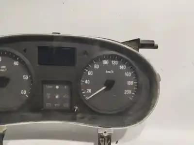 Second-hand car spare part dashboard for opel vivaro combi 2.7t corto oem iam references p8200390137