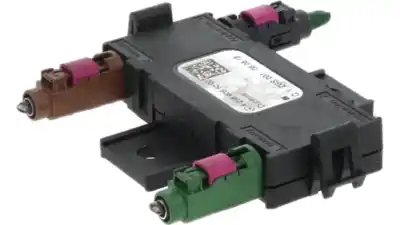 Автозапчасти б/у антенный усилитель за mercedes-benz clase c (w205) lim. c 220 d (205.014) 194 cv / 143 kw ссылки oem iam a2389055000  