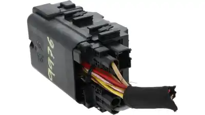 Автозапчасти б/у блок реле/предохранителей за citroen c4 lim. business ссылки oem iam 9665492680  