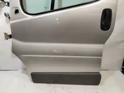 Second-hand car spare part left front door for opel vivaro combi 2.7t corto 101 cv / 74 kw oem iam references   