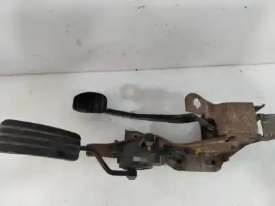 Автозапчасти б/у полный комплект педалей за RENAULT CLIO III Extreme 106 CV / 78 KW ссылки OEM IAM 8200711631   Автозапчасти б/у полный комплект педалей за RENAULT CLIO III Extreme 106 CV / 78 KW ссылки OEM IAM 8200711631