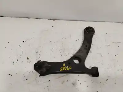 Pezzo di ricambio per auto di seconda mano braccio sospensione inferiore anteriore destro per toyota corolla (e12) 1.6 16v riferimenti oem iam 4806802030