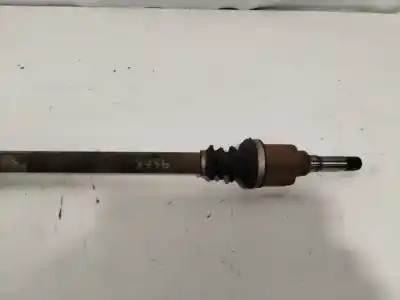 Peça sobressalente para automóvel em segunda mão transmissão dianteira direita por peugeot 208 active 81 cv / 60 kw referências oem iam 