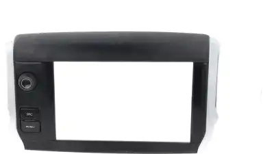 Second-hand car spare part decorative moulding for peugeot 208 access oem iam references 9673861377