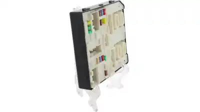 Second-hand car spare part FUSE BOX UNIT for RENAULT MEGANE IV BERLINA 5P  OEM IAM references 284B62069R  