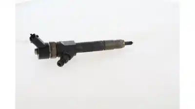 Second-hand car spare part Injector for RENAULT SCENIC II Pack Authentique 110 CV / 81 KW OEM IAM references H82606383  
