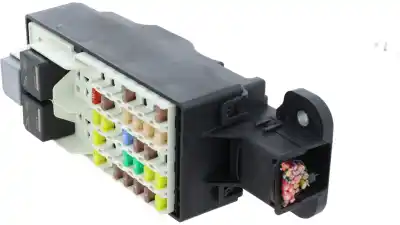 Peça sobressalente para automóvel em segunda mão caixa de fusíveis e relés por land rover range rover velar velar r-dynamic 250 cv / 184 kw referências oem iam 