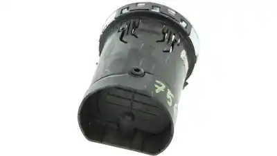 Автозапчастина б/у аераційна решіта для peugeot 308 confort посилання на oem iam 9658515377  