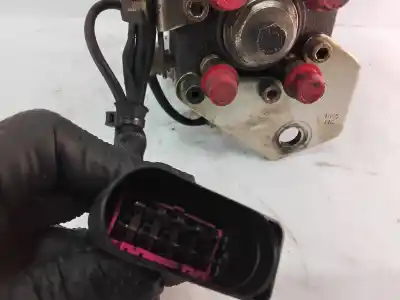 Автозапчастина б/у насос инжекційний для seat leon (1m1) 1.9 tdi посилання на oem iam 038130107d  