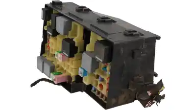 Pezzo di ricambio per auto di seconda mano scatola relè/fusibili per volvo v40 basis riferimenti oem iam 5b0q10107  