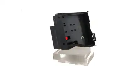 Second-hand car spare part fuse box unit for volvo v40 basis oem iam references 313469981