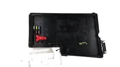 Second-hand car spare part fuse box unit for volvo v40 basis oem iam references 313469981  