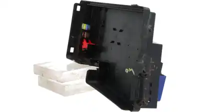 Second-hand car spare part fuse box unit for volvo v40 basis oem iam references 313469981  