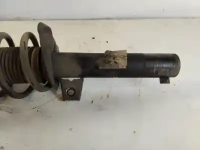 Second-hand car spare part front left shock absorber for volkswagen passat b6 variant (3c5) 2.0 tdi 16v oem iam references 3c0413031at  