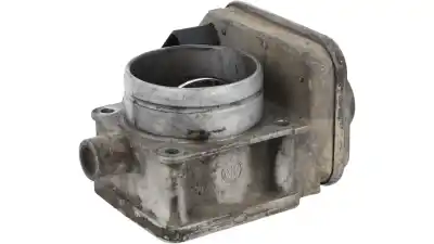 Pezzo di ricambio per auto di seconda mano scatola della farfalla per volkswagen caddy ka/kb (2k) furg. 69 cv / 51 kw riferimenti oem iam 038128063c  