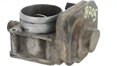 Pezzo di ricambio per auto di seconda mano scatola della farfalla per volkswagen caddy ka/kb (2k) furg. 69 cv / 51 kw riferimenti oem iam 038128063c  