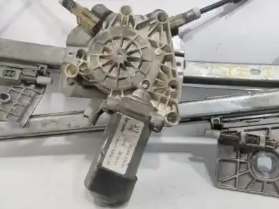 Tweedehands auto-onderdeel REGELAAR LINKS VOORRUIT voor PEUGEOT 206 CC  OEM IAM-referenties 9636627680  