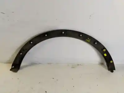 Peça sobressalente para automóvel em segunda mão aba do guarda-lamas traseiro direito por renault captur zen referências oem iam   