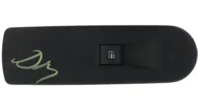 Pezzo di ricambio per auto di seconda mano Interruttore Alzacristalli Anteriore Destro per RENAULT CAPTUR Zen Riferimenti OEM IAM 80960245R  