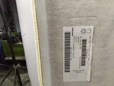 Second-hand car spare part  for PEUGEOT 308  OEM IAM references 98008614PR  